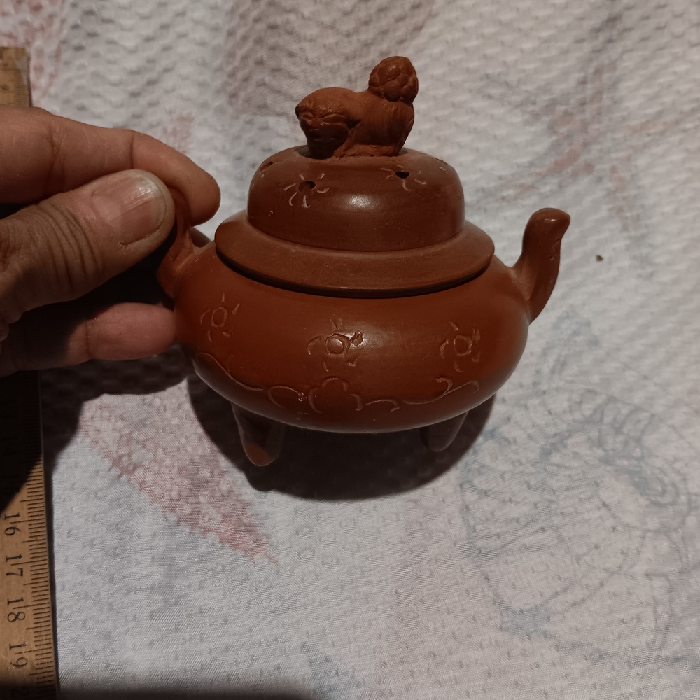 🐞Brown Ceramic Incent Holder with Lid